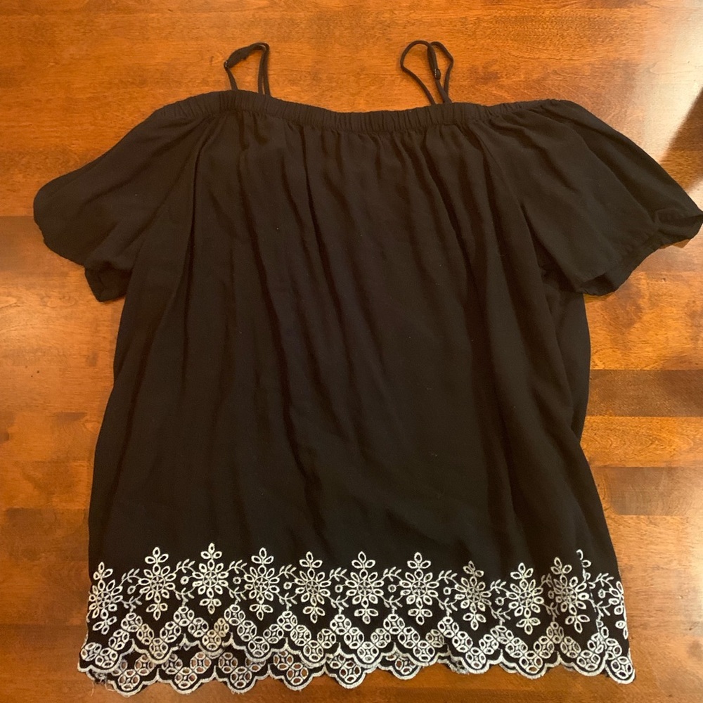 Old Navy off the shoulder shirt